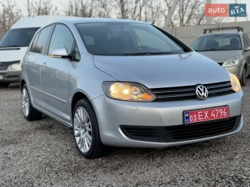 Авто Volkswagen Golf Plus 2010 № 7448419