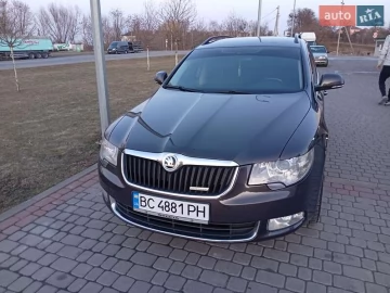 Авто Skoda Superb 2011 № 7448483