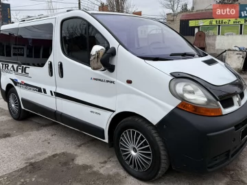 Авто Renault Trafic 2002 № 7449007