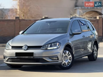 Авто Volkswagen Golf 2017 № 7449319