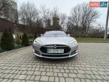 Авто Tesla Model S 2015 № 7449639