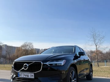 Авто Volvo Xc60 2018 № 7449709