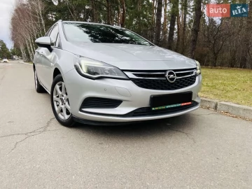 Авто Opel Astra 2019 № 7449795