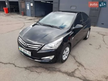 Авто Hyundai Solaris 2015 № 7450256