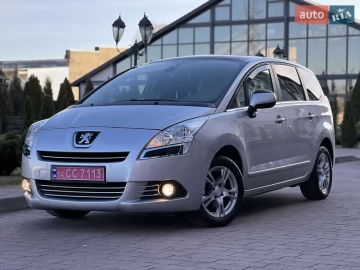 Авто Peugeot 5008 2012 № 7450739