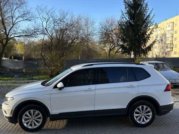 Авто Volkswagen Tiguan 2017 № 7450820