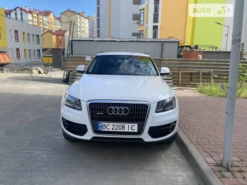 Авто Audi Q5 2010 № 7451279