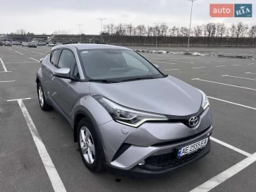 Авто Toyota C-Hr 2017 № 7451313