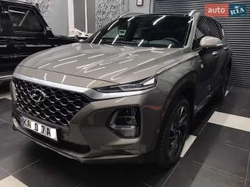 Авто Hyundai Santa Fe 2019 № 7451943