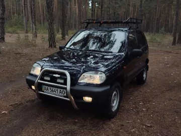 Авто Chevrolet Niva 2005 № 7452007