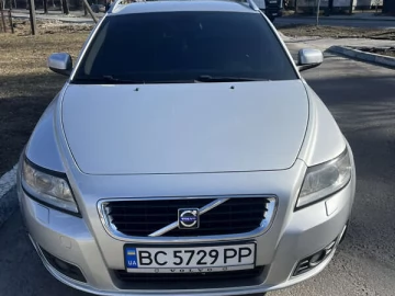 Авто Volvo V50 2008 № 7452746