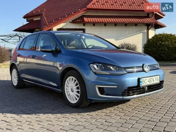 Авто Volkswagen E-Golf 2015 № 7452798