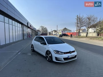 Авто Volkswagen Golf Gti 2015 № 7453057
