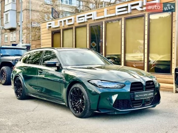 Авто BMW M3 2023 № 7454107