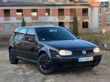Авто Volkswagen Golf 2000 № 7454135