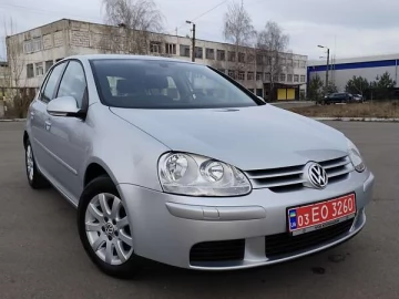 Авто Volkswagen Golf 2005 № 7454417