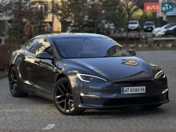 Авто Tesla Model S 2022 № 7455132