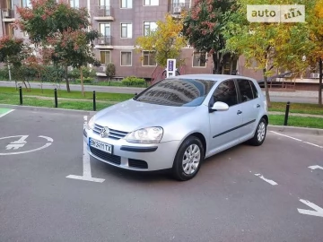 Авто Volkswagen Golf 2004 № 7455358