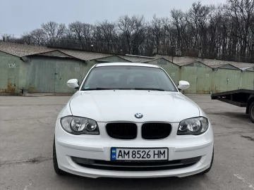 Авто BMW 1 Series 2009 № 7455367