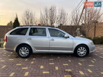 Авто Skoda Octavia 2010 № 7455451