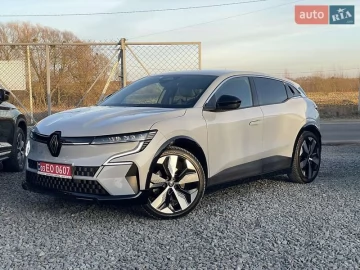 Авто Renault Megane E-Tech Electric 2022 № 7455727