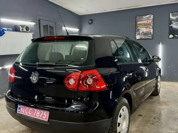 Авто Volkswagen Golf 2005 № 7455928