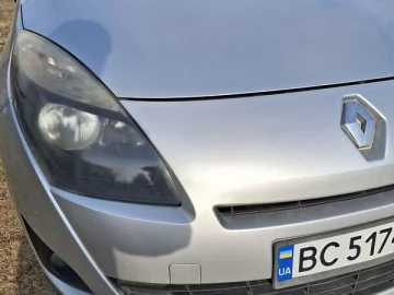 Авто Renault Megane Scenic 2011 № 7455954