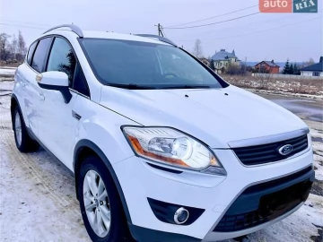 Авто Ford Kuga 2012 № 7456128