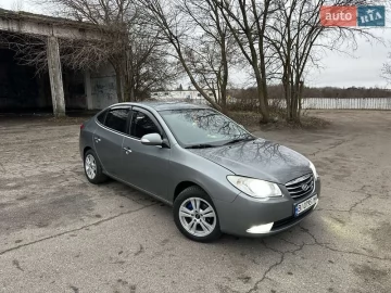 Авто Hyundai Elantra 2010 № 7457191