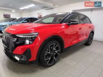 Авто Audi Q5 E-Tron 2023 № 7457570