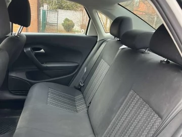 Авто Volkswagen Polo 2018 № 7457935