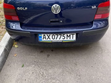 Авто Volkswagen Golf 2000 № 7458268