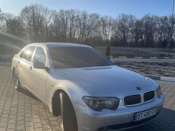 Авто BMW 7 Series 2004 № 7458360