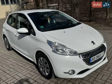 Авто Peugeot 208 2013 № 7458395
