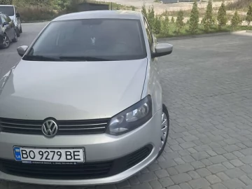 Авто Volkswagen Polo 2013 № 7458770