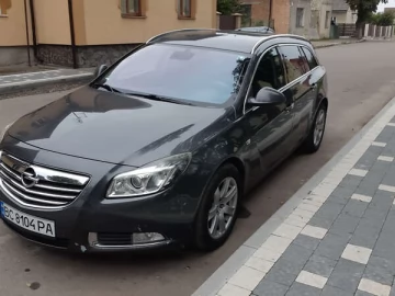 Авто Opel Insignia 2010 № 7458782
