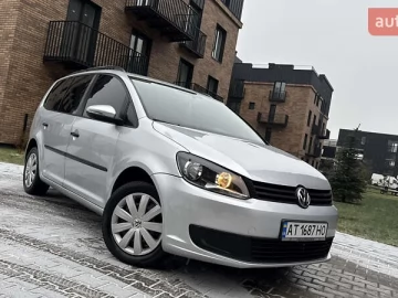 Авто Volkswagen Touran 2012 № 7458867