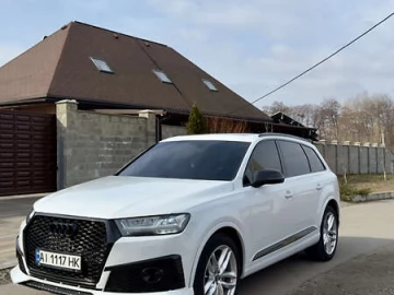 Авто Audi Q7 2018 № 7458985