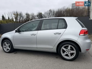 Авто Volkswagen Golf 2009 № 7459358