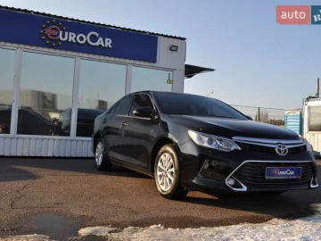 Авто Toyota Camry 2017 № 7459618