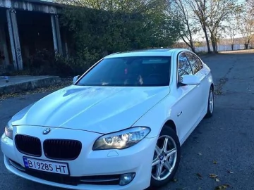 Авто BMW 5 Series 2012 № 7459999