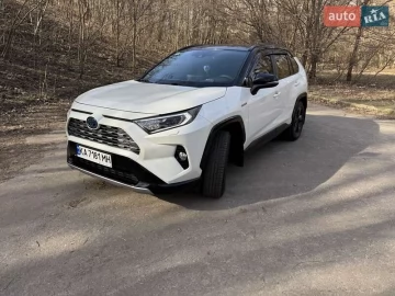 Авто Toyota Rav4 2021 № 7460204