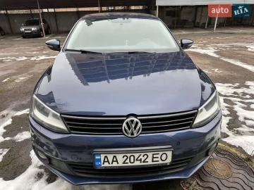 Авто Volkswagen Jetta 2012 № 7460398