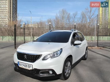 Авто Peugeot 2008 2018 № 7460472