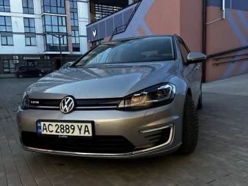Авто Volkswagen E-Golf 2019 № 7460541