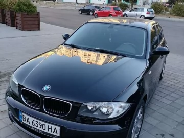 Авто BMW 1 Series 2009 № 7461222