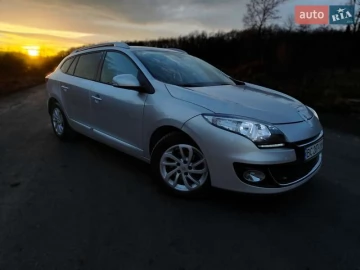 Авто Renault Megane 2013 № 7461410