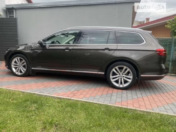 Авто Volkswagen Passat 2016 № 7461573