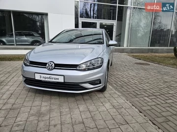 Авто Volkswagen Golf 2020 № 7461603