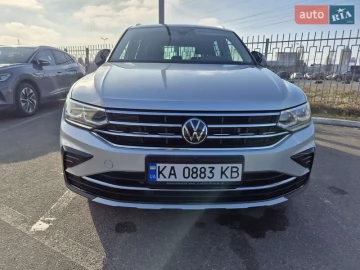 Авто Volkswagen Tiguan 2022 № 7461831